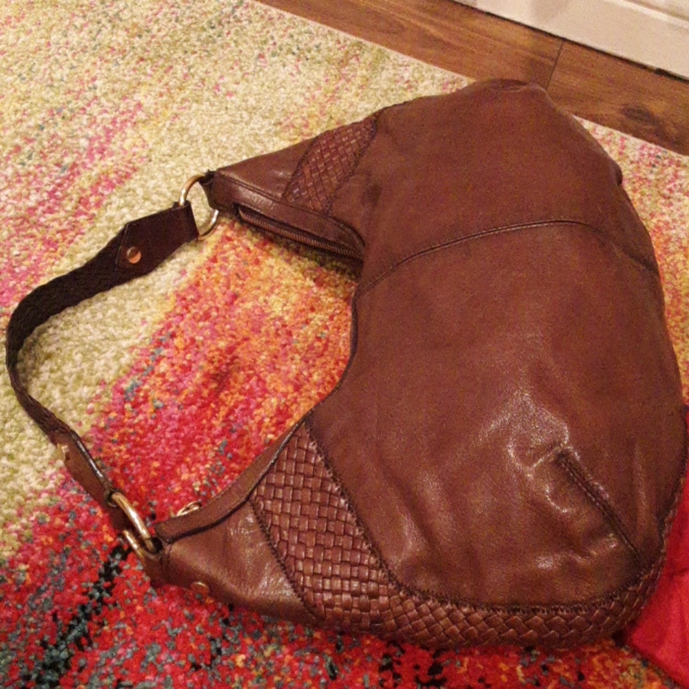 VTG YVES SAINT LAURENT HOBO BAG.